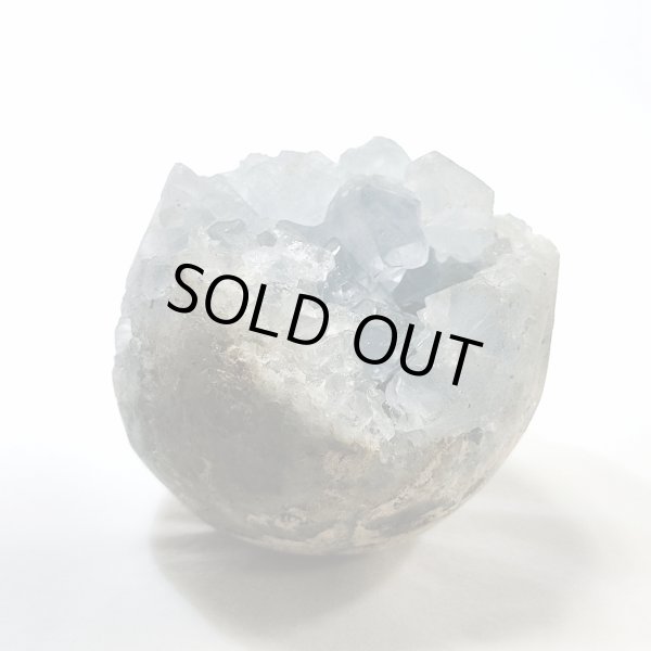 画像2: ★送料無料★ 丸い形が可愛いセレスタイト原石(2) (2)