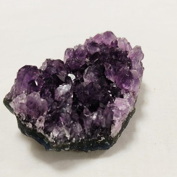 画像3: ★送料無料★ 美しい濃紫色！可愛いサイズのウルグアイアメジスト原石(18) (3)