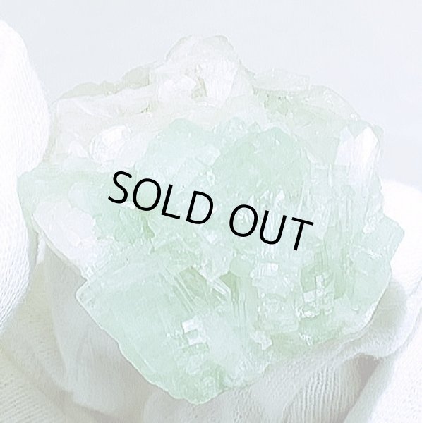 画像4: ★送料無料★ 希少な緑色の美結晶！グリーンアポフィライト原石(22) (4)